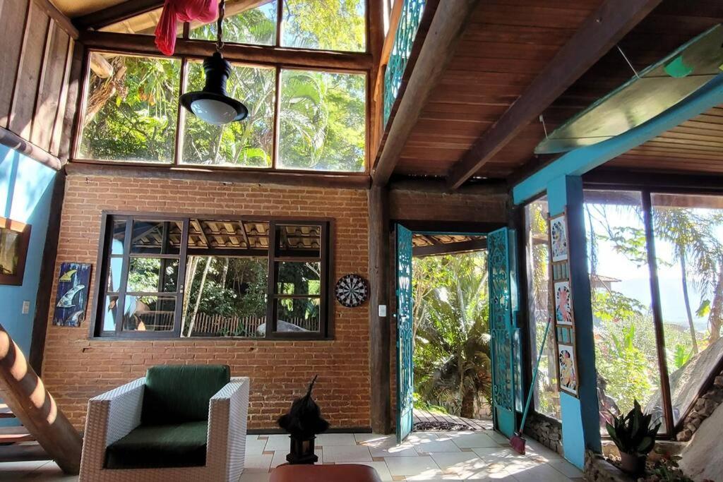 Macarra House *